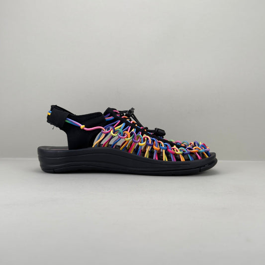 KEEN UNEEK Outdoor Sandal – Lightweight & Breathable