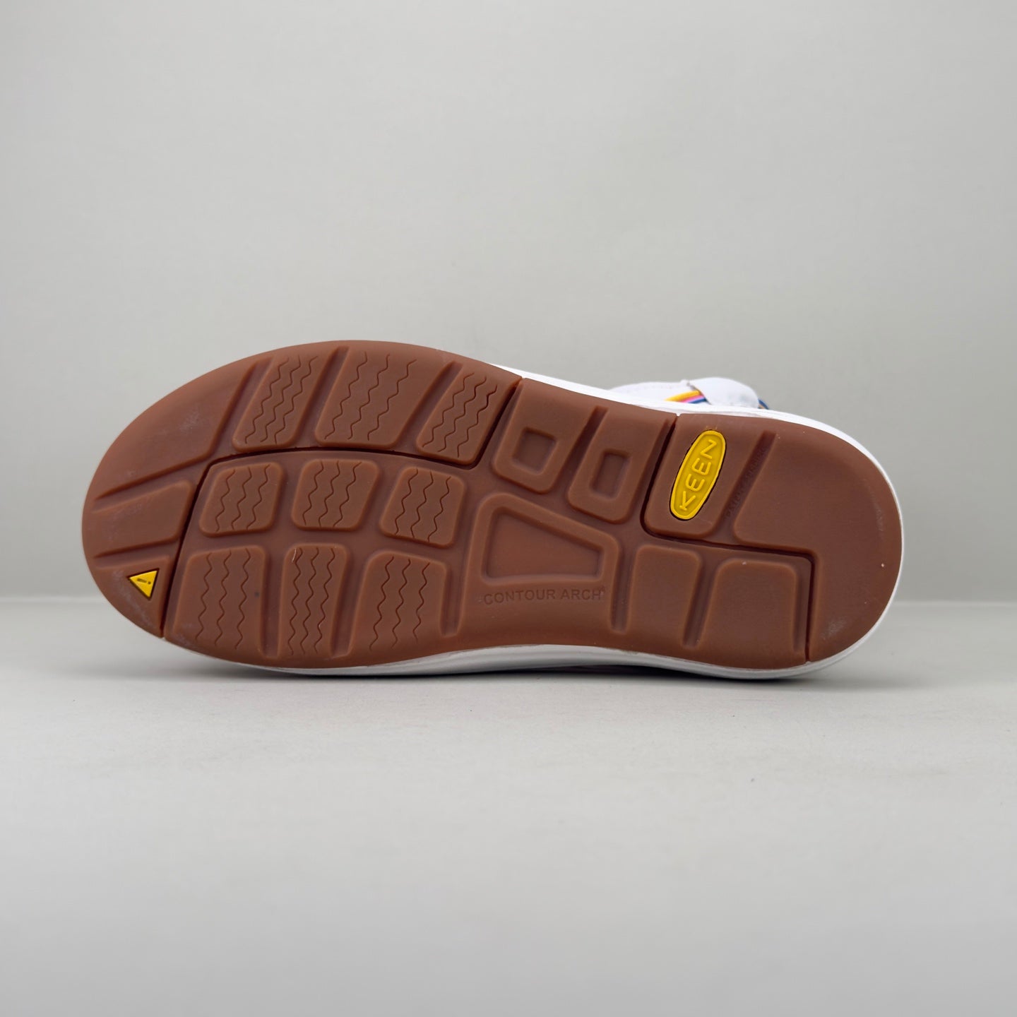 KEEN UNEEK Outdoor Sandal – Lightweight & Breathable
