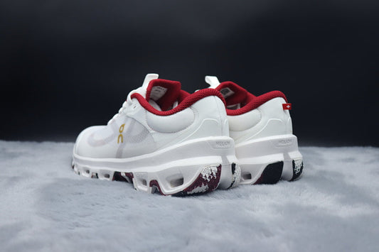 ON LOEWE X Cloud Venture