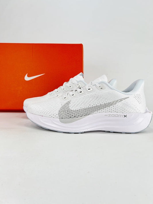 Nike Zoom Pegasus 42 Running Shoes