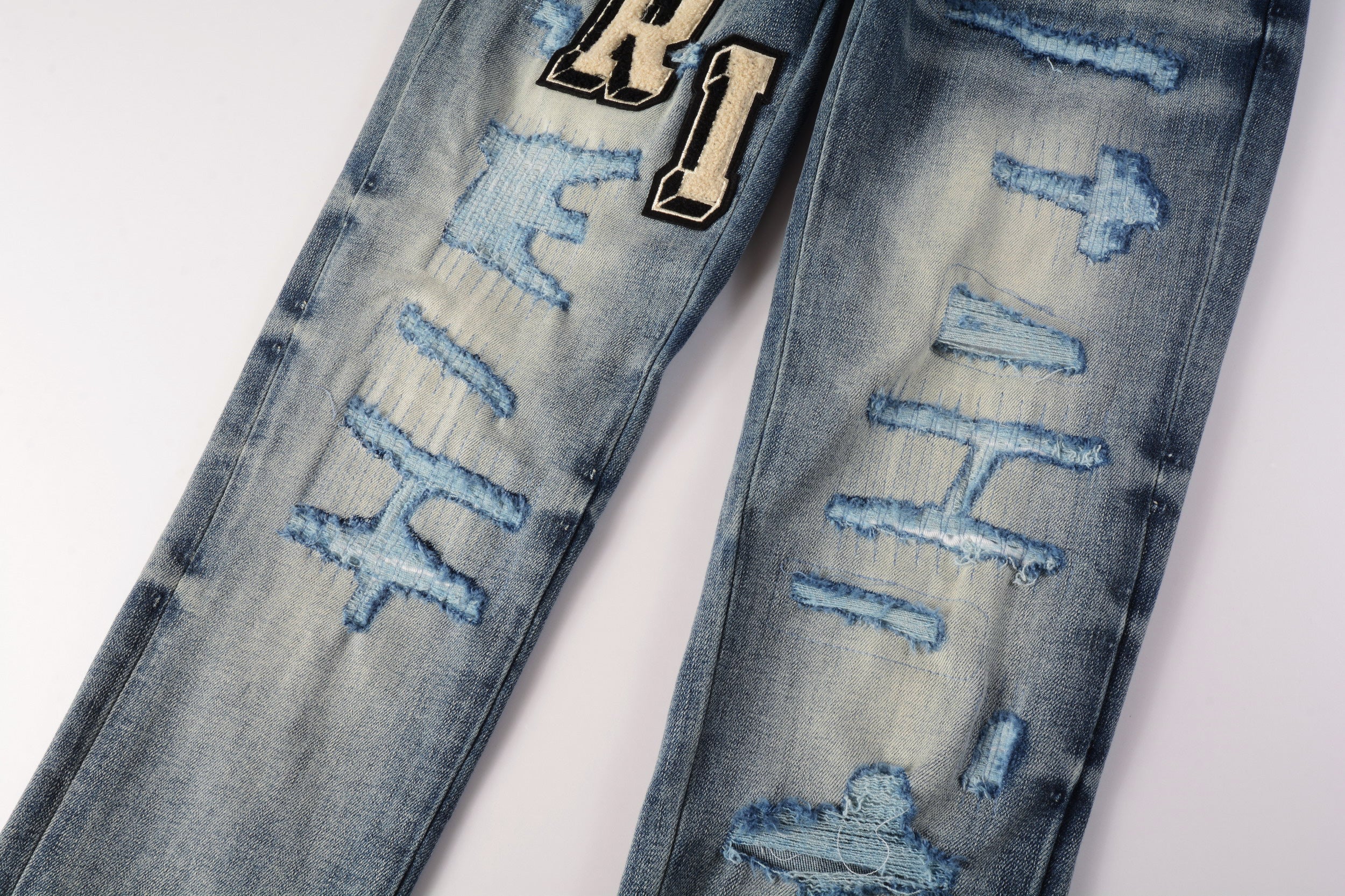 HH AMIRI Jeans 8810
