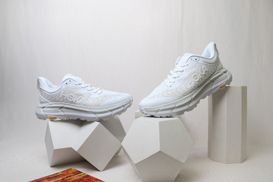 HOKA Mafate Speed 4 Lite Trail Running Shoe