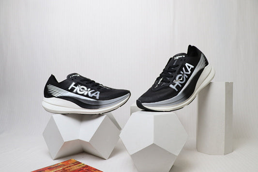 HOKA Rocket Carbon Racing Shoes - Performance Super Shoe